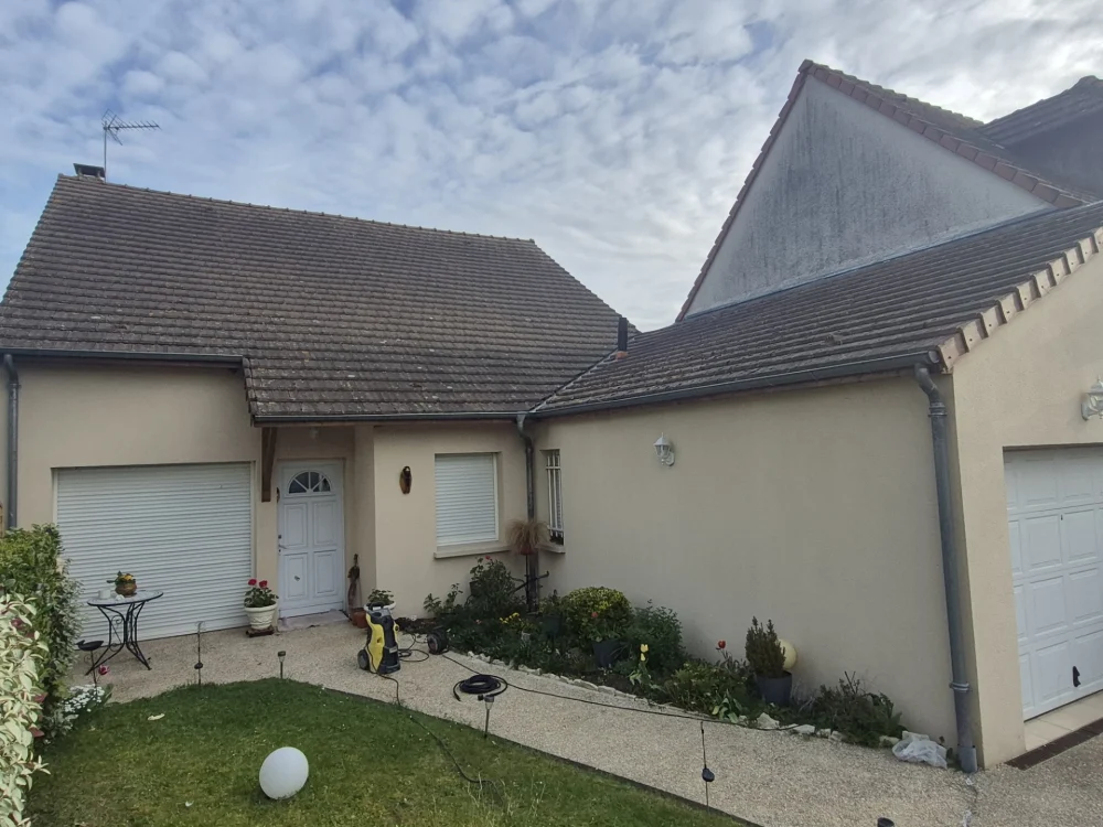 Décapage de toiture a 78130 Les Mureaux - vue generale